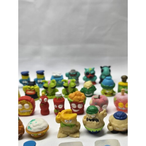 41 Pcs Lot the Grossery Gang Figure Lot Moose Toys - Picture 5 of 16